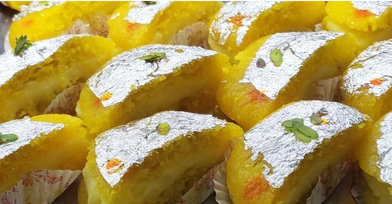 Festival Special Premium (Malai Sandwich) Delicious Indian Traditional Sweets To Sweeten Up Your Celebration Best Gift For All Occasions Rakhi,Marriage,Diwali,Holi