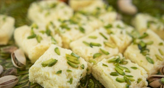 Festival Special Premium (Pista Burfi) Delicious Indian Traditional Sweets To Sweeten Up Your Celebration Best Gift For All Occasions Rakhi,Marriage,Diwali,Holi