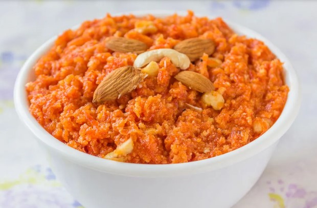 Festival Special Premium (Gajar Halwa) Delicious Indian Traditional Sweets To Sweeten Up Your Celebration Best Gift For All Occasions Rakhi,Marriage,Diwali,Holi