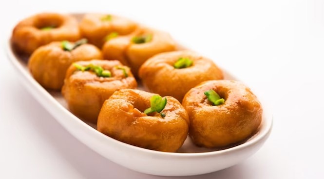 Festival Special Premium (Balushahi) Delicious Indian Traditional Sweets To Sweeten Up Your Celebration Best Gift For All Occasions Rakhi,Marriage,Diwali,Holi