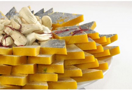 Festival Special Premium (Kesar Kaju katli) Delicious Indian Traditional Sweets To Sweeten Up Your Celebration Best Gift For All Occasions Rakhi,Marriage,Diwali,Holi
