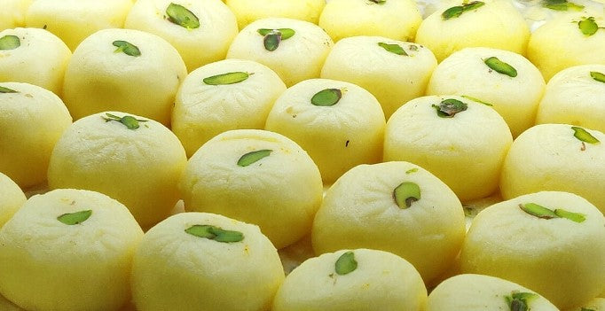 Festival Special Premium (White Peda) Delicious Indian Traditional Sweets To Sweeten Up Your Celebration Best Gift For All Occasions Rakhi,Marriage,Diwali,Holi