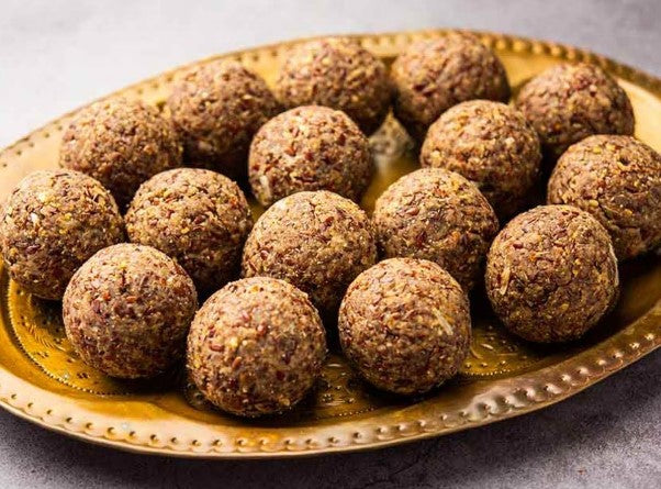 Festival Special Premium (Alsi Pinni) Delicious Indian Traditional Sweets To Sweeten Up Your Celebration Best Gift For All Occasions Rakhi,Marriage,Diwali,Holi