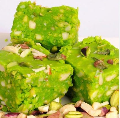 Festival Special Premium (Green Pista Barfi) Delicious Indian Traditional Sweets To Sweeten Up Your Celebration Best Gift For All Occasions Rakhi,Marriage,Diwali,Holi