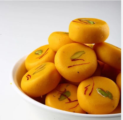 Festival Special Premium (Sweet Food Yellow Peda) Delicious Indian Traditional Sweets To Sweeten Up Your Celebration Best Gift For All Occasions Rakhi,Marriage,Diwali,Holi